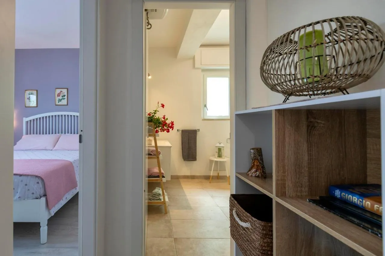 Uva Regina Apartment Alghero 0*,  Italy